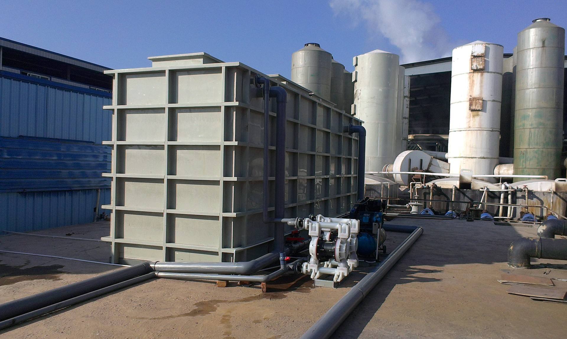 乳化液污水處理設(shè)備為什么會(huì)成為理想的選擇設(shè)備